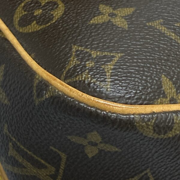 37982709 6 Louis Vuitton Sologne Shoulder Bag