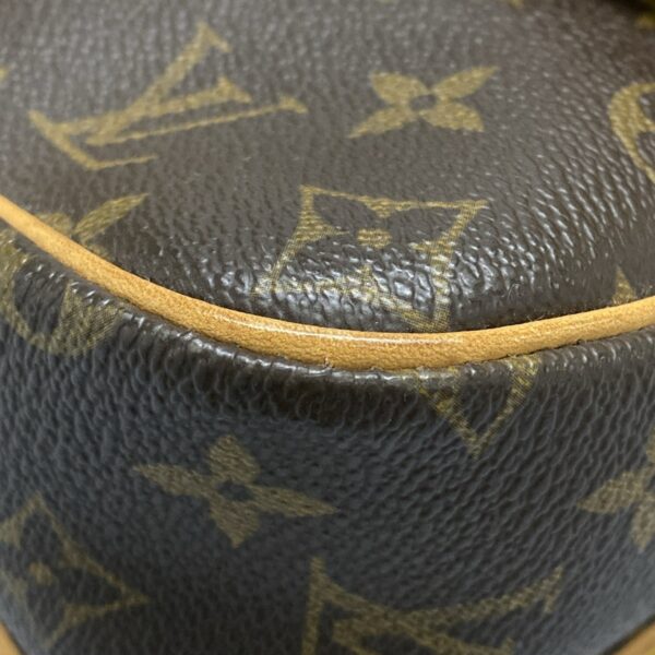 37982709 7 Louis Vuitton Sologne Shoulder Bag