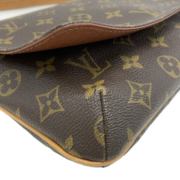 37987391 7 Louis Vuitton Musette Tango Short Strap Shoulder Bag Monogram Canvas