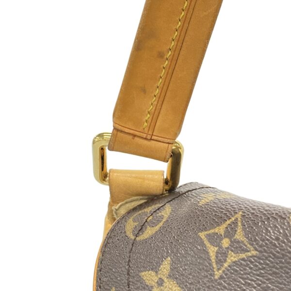 37992423 16 Louis Vuitton Beverly MM Handbag