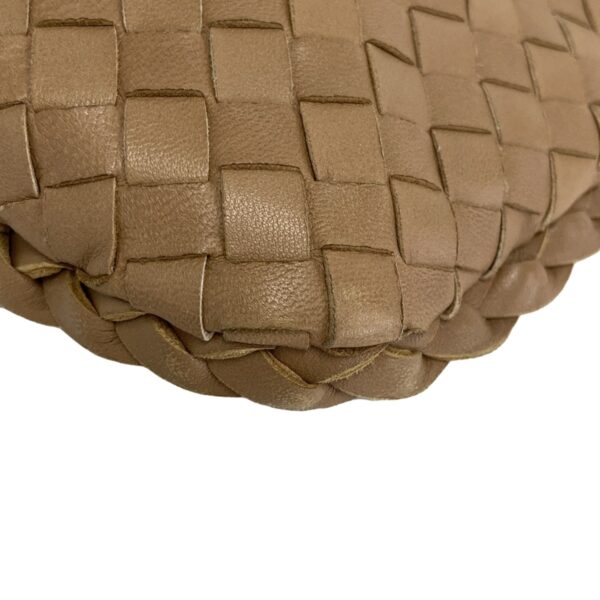 38000860 6 Bottega Veneta Medium Veneta Handbag Leather Beige