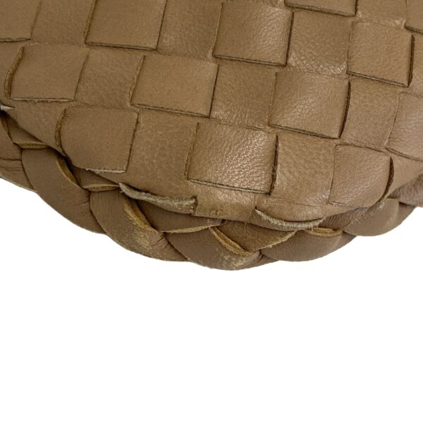 38000860 7 Bottega Veneta Medium Veneta Handbag Leather Beige