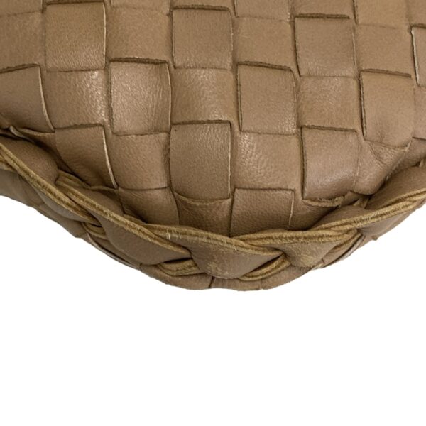 38000860 8 Bottega Veneta Medium Veneta Handbag Leather Beige