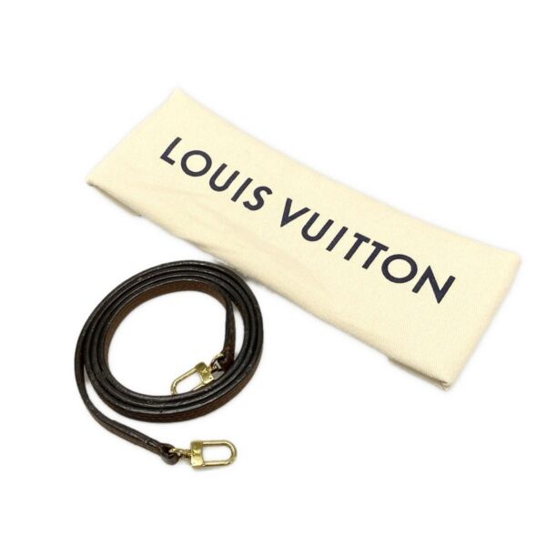 38003180 11 Louis Vuitton Pallas Clutch Bag Leather Noir