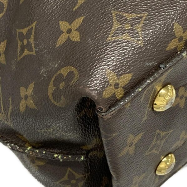 38006522 9 Louis Vuitton Metis Handbag