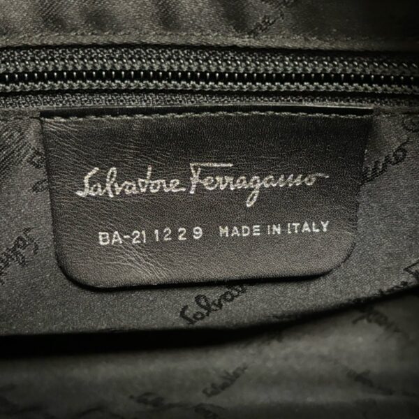 38009976 8 Salvatore Ferragamo Vara Shoulder Bag Leather Black