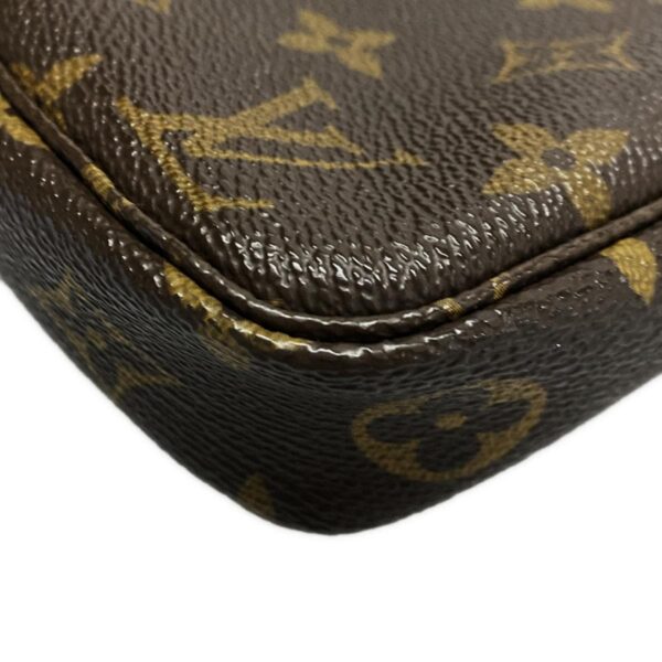 38010695 6 Louis Vuitton Pochette Accessoire Handbag