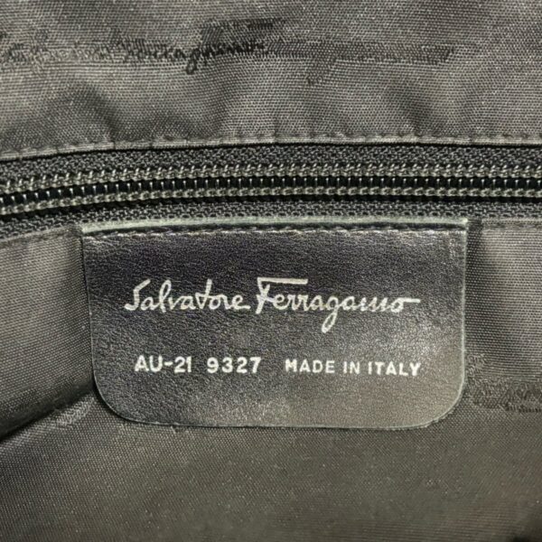 38011313 8 Salvatore Ferragamo Vara Shoulder Bag Shoulder Black