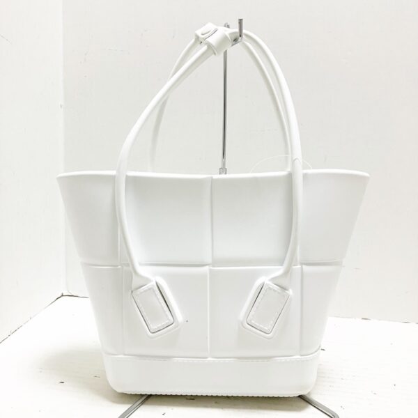 38013536 3 Bottega Veneta Tote Bag Chalk White