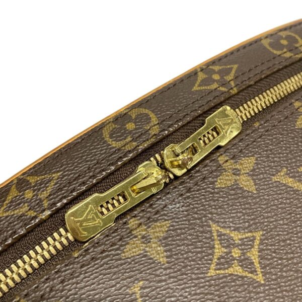 38016188 17 Louis Vuitton Nice Vanity Bag