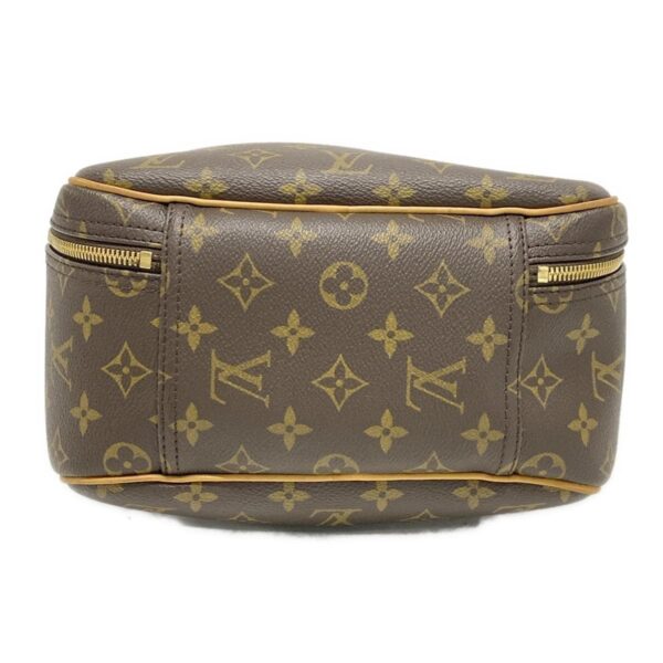 38021141 5 Louis Vuitton Excursion Handbag