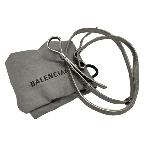 38022862 11 Balenciaga Lukagor Handbag Leather Silver