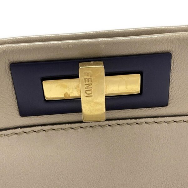 38036880 18 Fendi Peekaboo Iconic Medium Handbag Leather Gray Beige