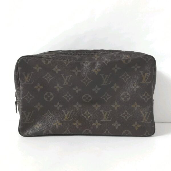 38038774 1 Louis Vuitton Truth Wallet 28 Pouch