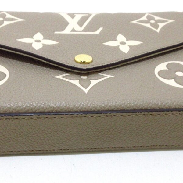 38042410 6 Louis Vuitton Pochette Felicie Wallet Leather Tourtrail Creme