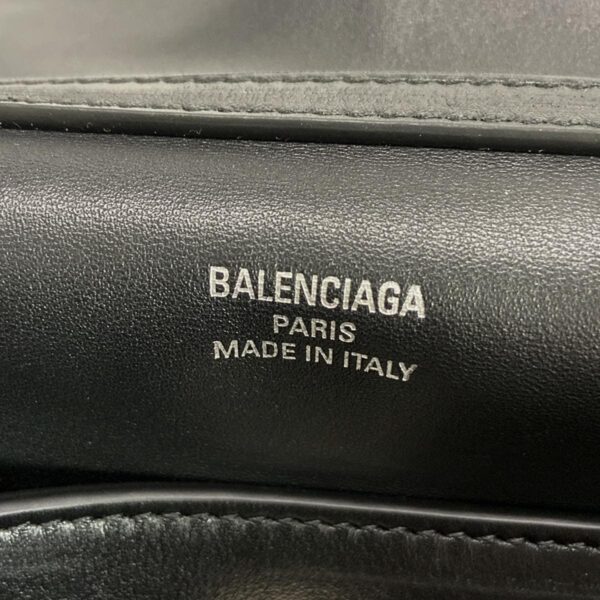 38056838 12 Balenciaga Rodeo Medium Handbag Distressed Black