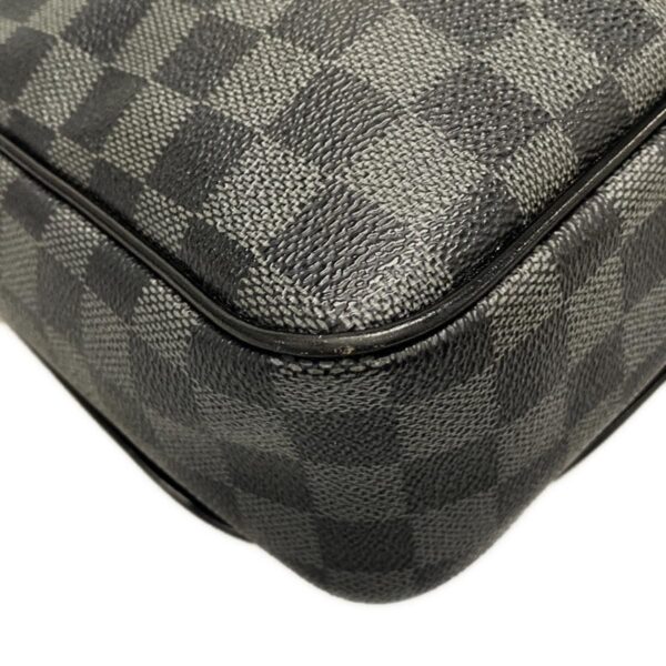 38060888 8 Louis Vuitton Daniel MM Shoulder Bag