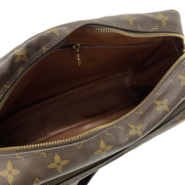 38069780 10 Louis Vuitton Nile Shoulder Bag Monogram Canvas