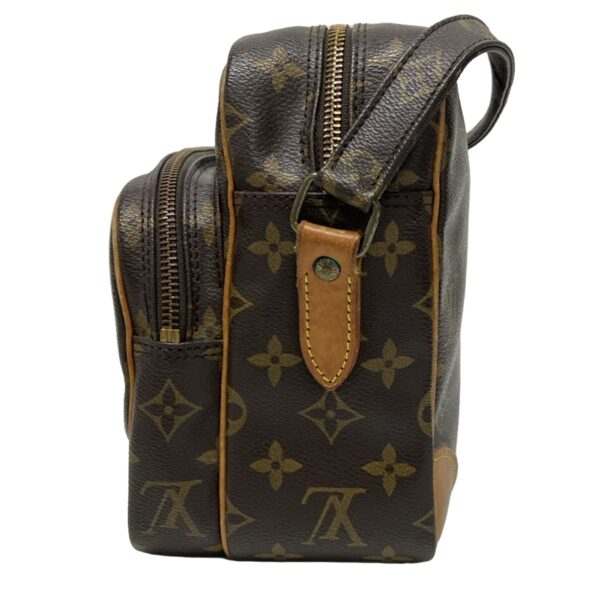 38069780 4 Louis Vuitton Nile Shoulder Bag Monogram Canvas