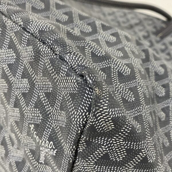 38072651 7 Goyard Saint Louis GM Tote Bag Dark Gray White Light Gray Leather