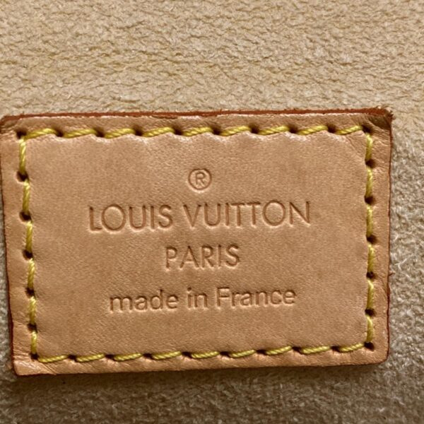 38117694 11 Louis Vuitton Hudson Shoulder Bag