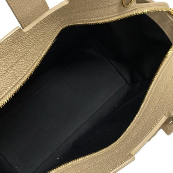 38223108 10 Saint Laurent Baby Tote Downtown Handbag Leather Beige