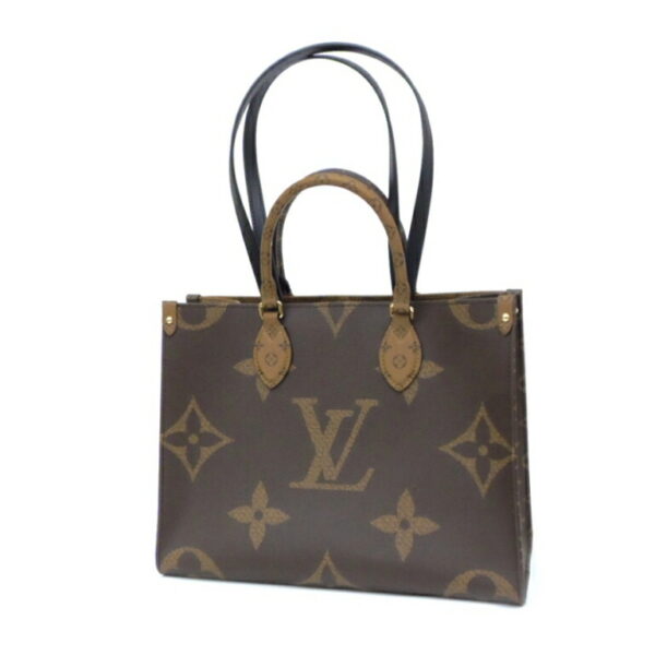 44843 1 Louis Vuitton On the Go MM Tote Bag Monogram