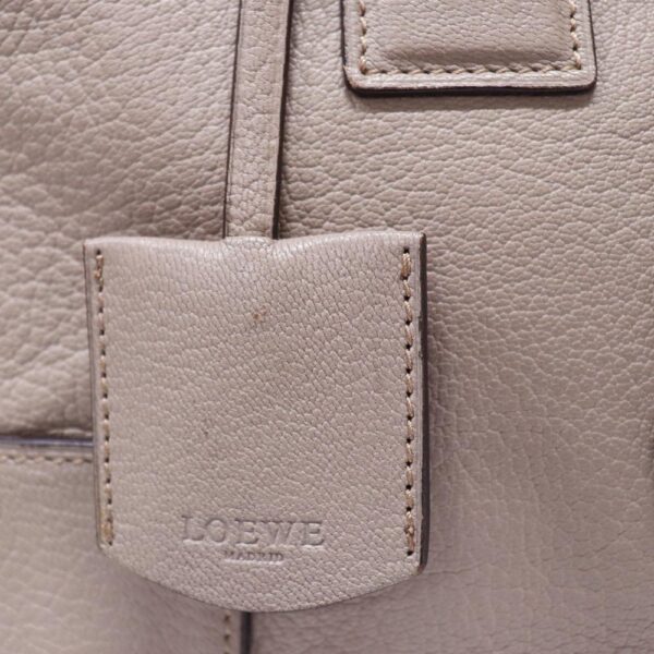 4668 20 Loewe Amazona 28 Handbag Beige