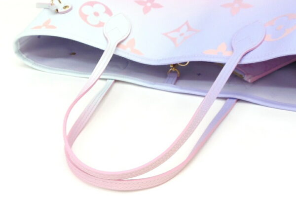 51351 4 Louis Vuitton Neverfull MM Tote Bag Monogram Sunrise Pastel