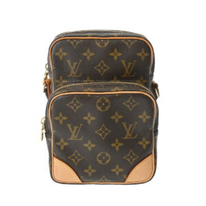 800000124308000 1 Louis Vuitton Sherwood PM Vernis Handbag