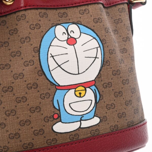 800000124471000 9 Gucci Mini Bucket GG Supreme Doraemon Leather Shoulder Bag Beige Red