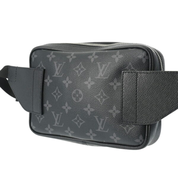 800000125021000 2 Louis Vuitton Bum Bag Outdoor Taigarama Body Bag Noir Black