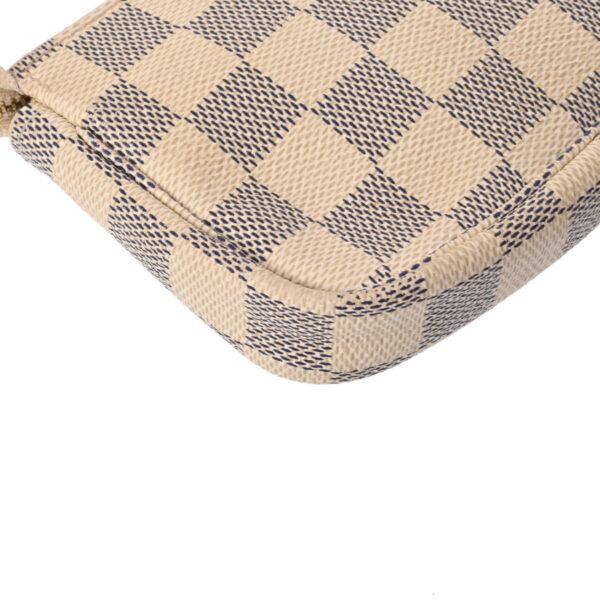 800000125157000 7 Louis Vuitton Mini Pochette Accessory Damier Azur Pouch White