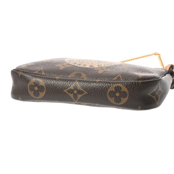 800000125998000 5 Louis Vuitton TB Monogram Accessory Pouch Brown