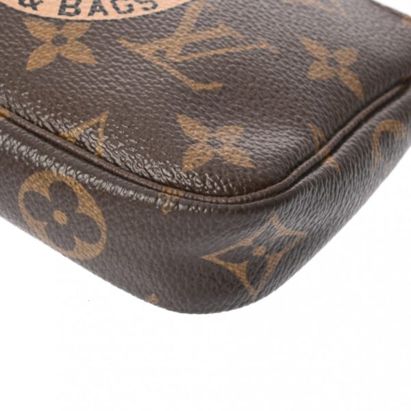 800000125998000 7 Louis Vuitton TB Monogram Accessory Pouch Brown