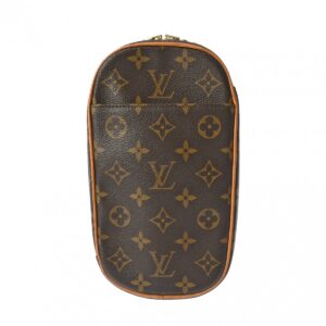 800000126154000 1 Louis Vuitton Papillon 26 Monogram Handbag Brown