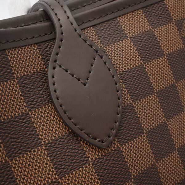 800000126692000 10 Louis Vuitton Neverfull PM Damier Handbag Brown