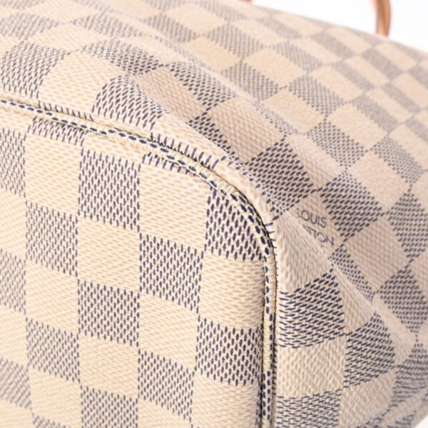 800000126693000 6 Louis Vuitton Neverfull MM Damier Azur Tote Bag White