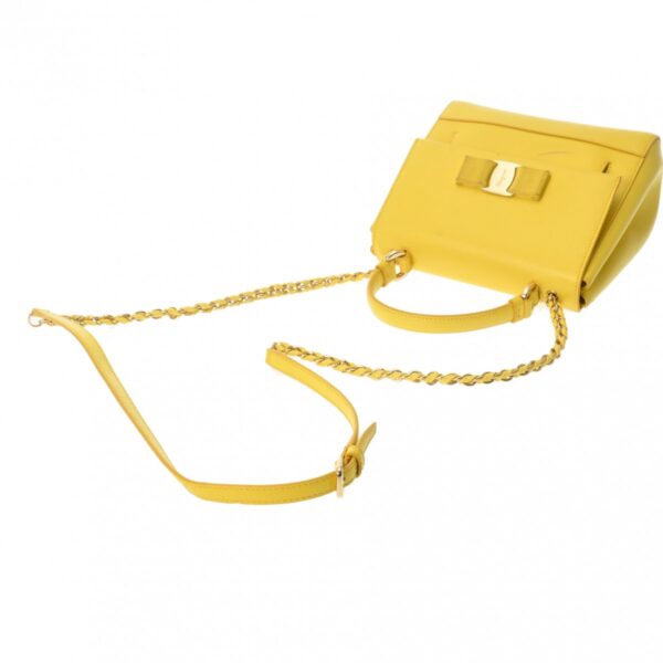 800000127329000 3 Ferragamo Vara 2WAY Leather Handbag Yellow