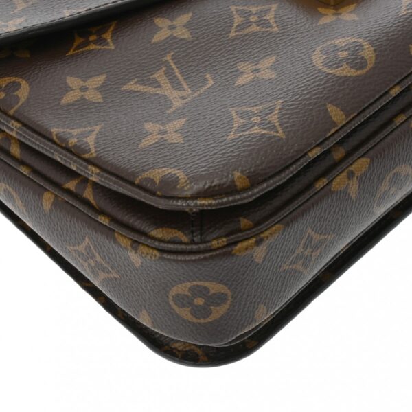 800000128139000 9 Louis Vuitton Pochette Metis MM Monogram Handbag Brown