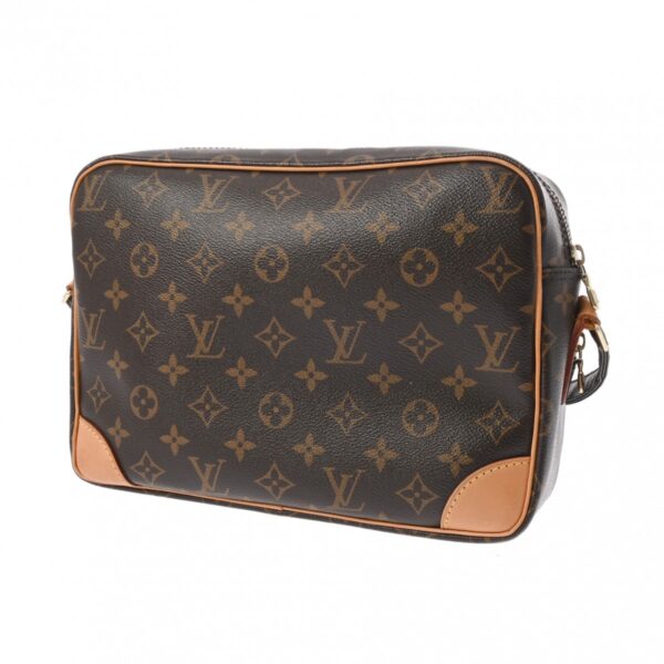 800000128465000 2 Louis Vuitton Nile Monogram Shoulder Bag Brown