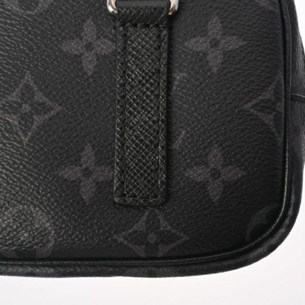 800000128503000 9 Louis Vuitton Taiga Taigarama Outdoor Pochette Shoulder Bag Black