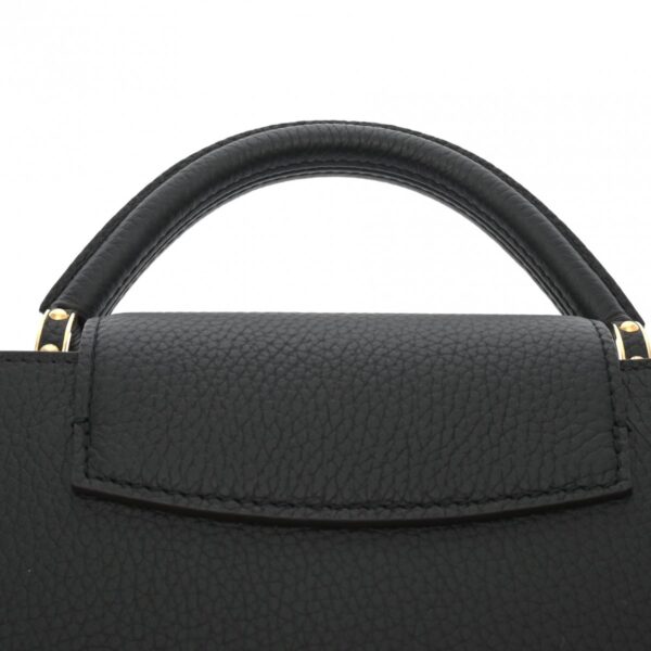 800000129206000 4 Louis Vuitton Capucines BB Taurillon Noir