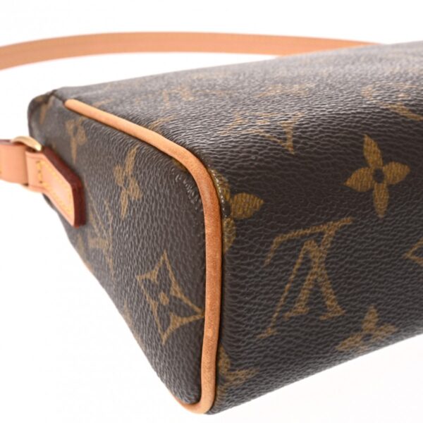 800000129229000 9 Louis Vuitton Recital Monogram Brown