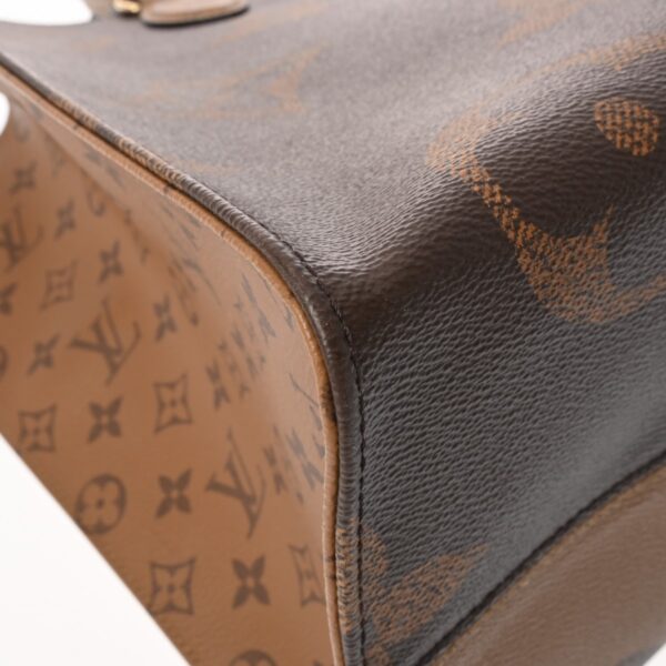 802000157910000 6 Louis Vuitton On the Go GM 2WAY Monogram Giant Reverse Handbag Brown