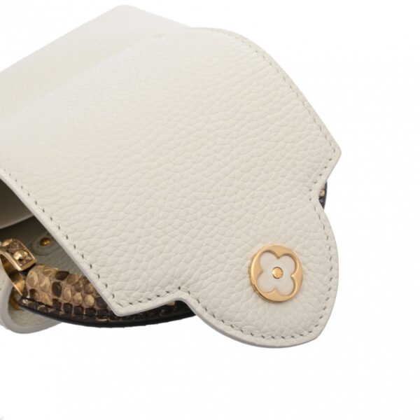 802000157958000 11 Louis Vuitton Capucines MINI Taurillon White