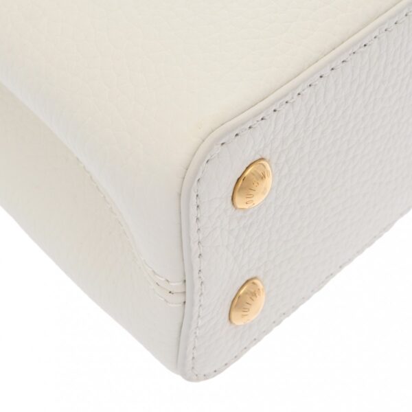 802000157958000 8 Louis Vuitton Capucines MINI Taurillon White