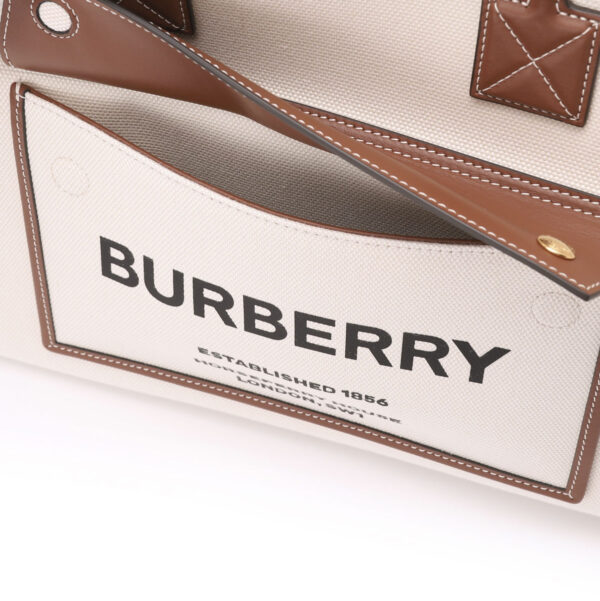 8044129 natural07 Burberry Tote Bag Leather Beige