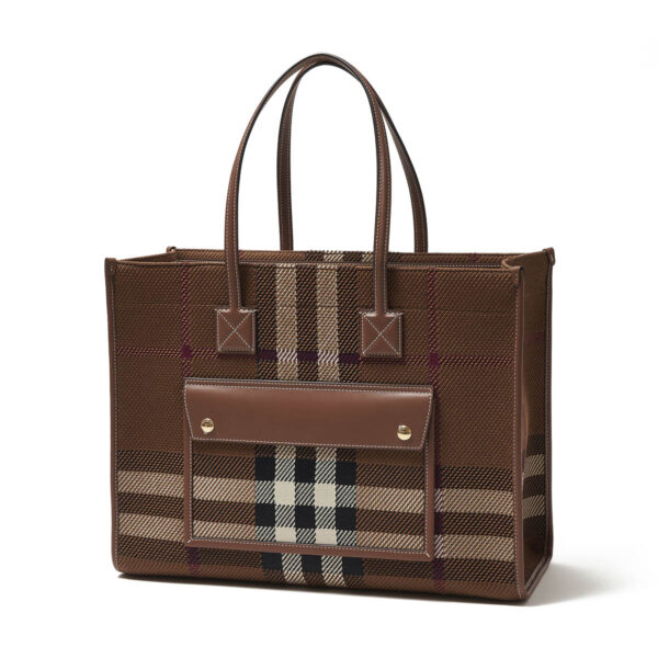 8049136 birchbrown01 Burberry Tote Bag Check Brown