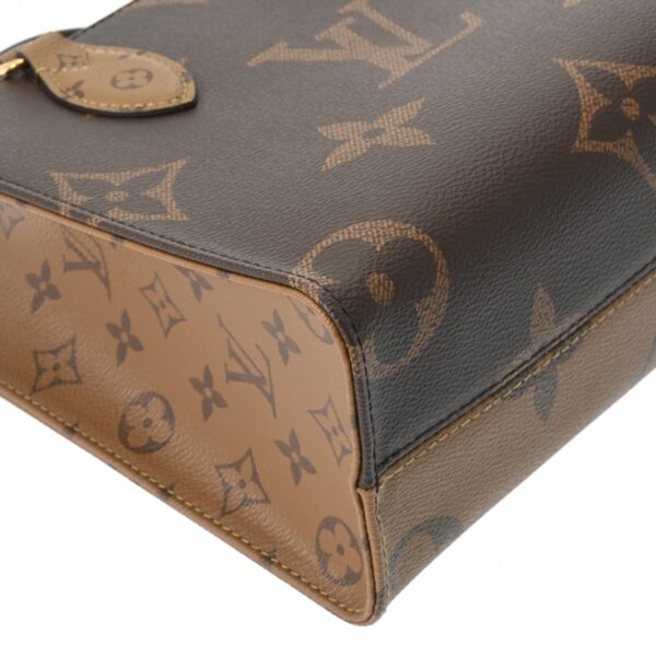 805000944164000 5 Louis Vuitton On the Go PM 2WAY Monogram Reverse Handbag Brown